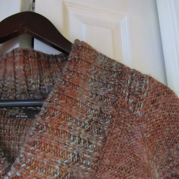 PRANA Clause Marled Knit V Neck Sweater in Sundried Terracotta - Size XS - Picture 4 of 15